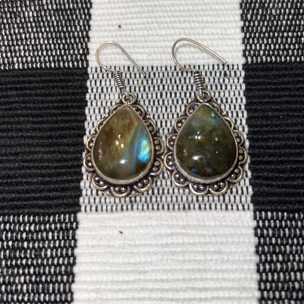 Beautiful green flash Labradorite teardrop earrings. Approx 2” drop.NWOT - Picture 2 of 7